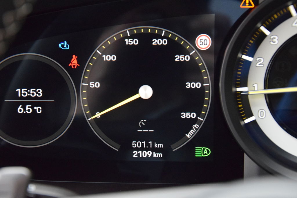 Porsche 992 GT3 Touring