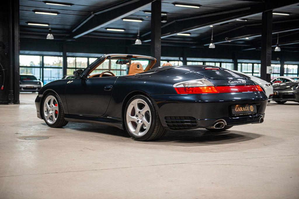 Porsche 996 Carrera 4S