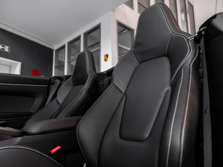 Porsche 992.2 Carrera