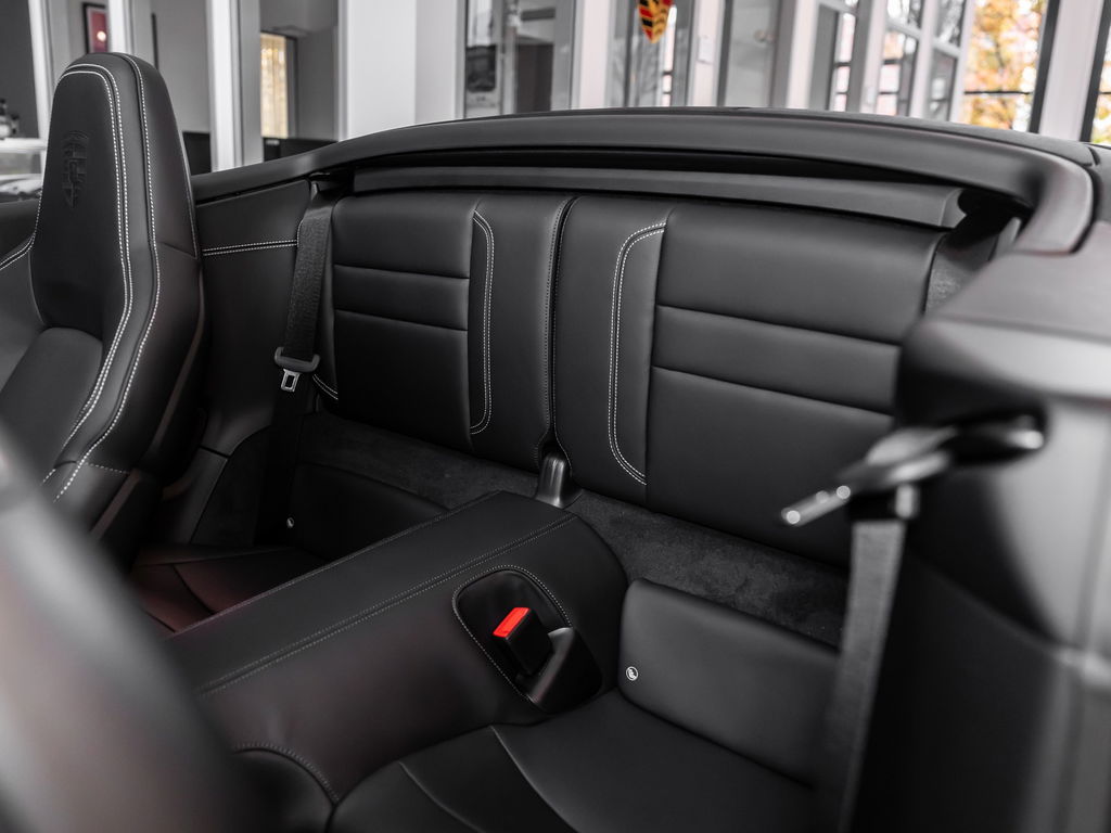 Porsche 992.2 Carrera