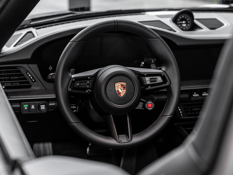 Porsche 992.2 Carrera