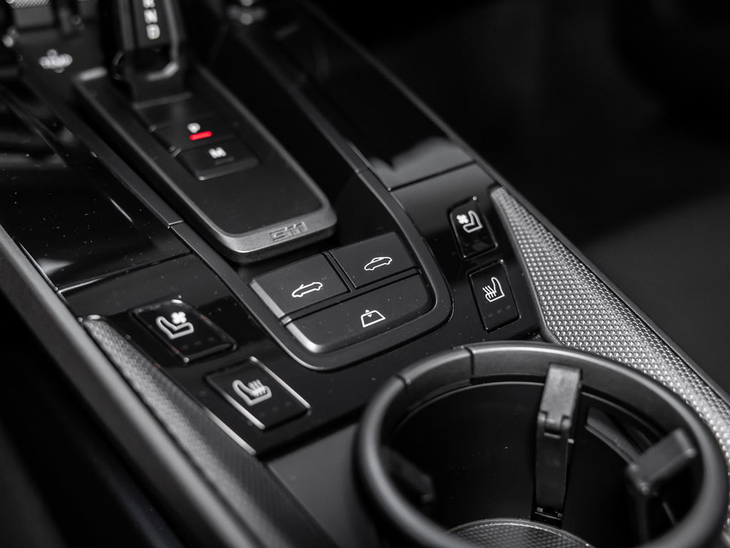 Porsche 992.2 Carrera