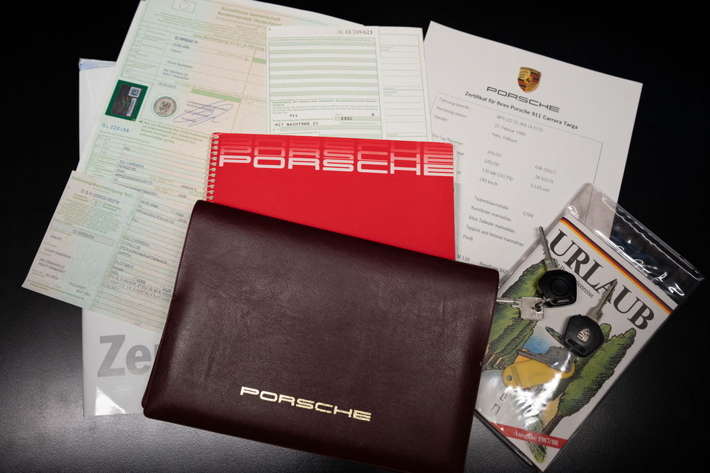 Porsche 911 Carrera 3.2