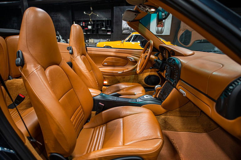 Porsche 996 Carrera 4S