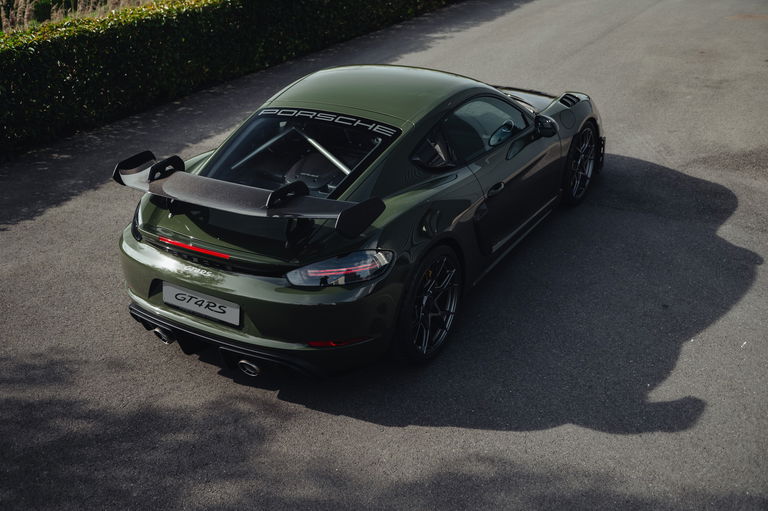 Porsche 718 Cayman GT4 RS