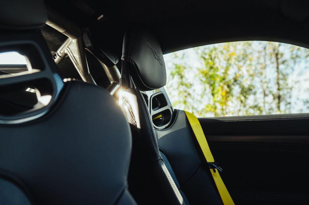 Porsche 718 Cayman GT4 RS