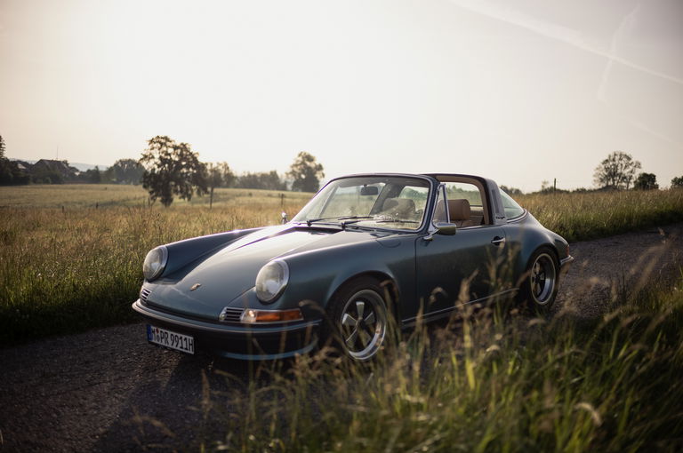 Porsche 911 Backdate