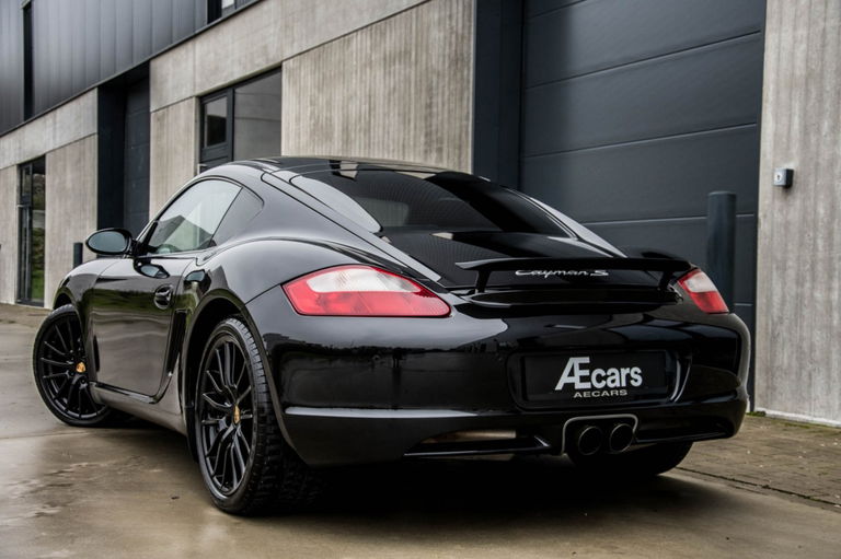 Porsche 987 Cayman S