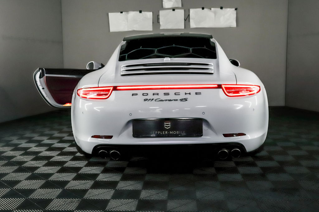 Porsche 991 Carrera 4S