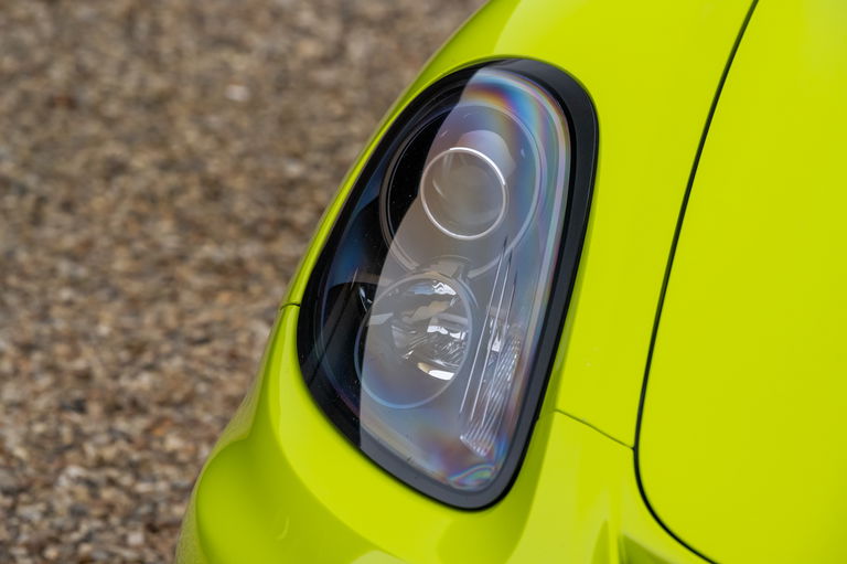 Porsche 981 Cayman GT4