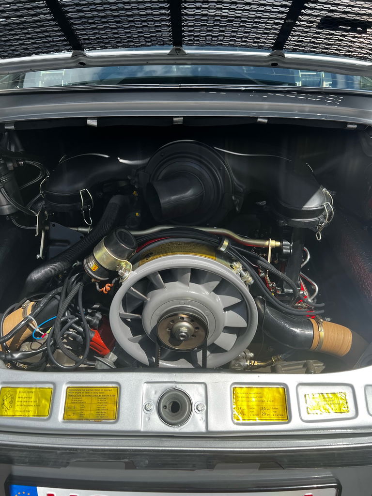 Porsche 911 S (F-Modell)