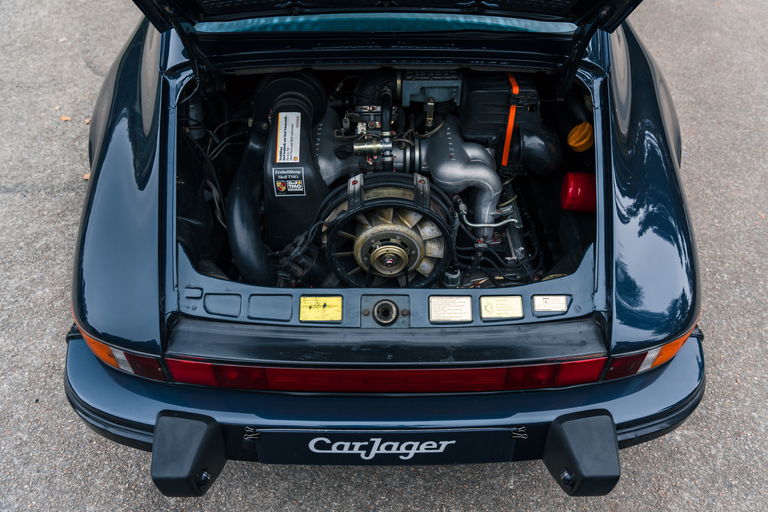 Porsche 911 Carrera 3.2