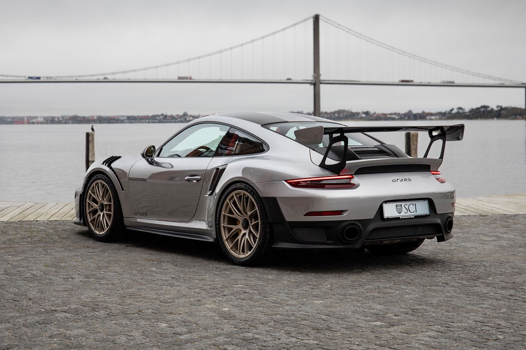 Porsche 991 GT2 RS