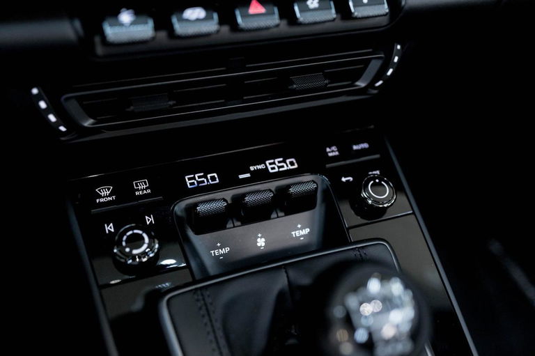 Porsche 992 Targa 4 GTS