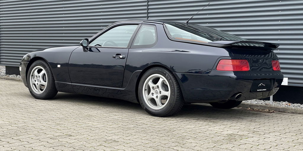 Porsche 968