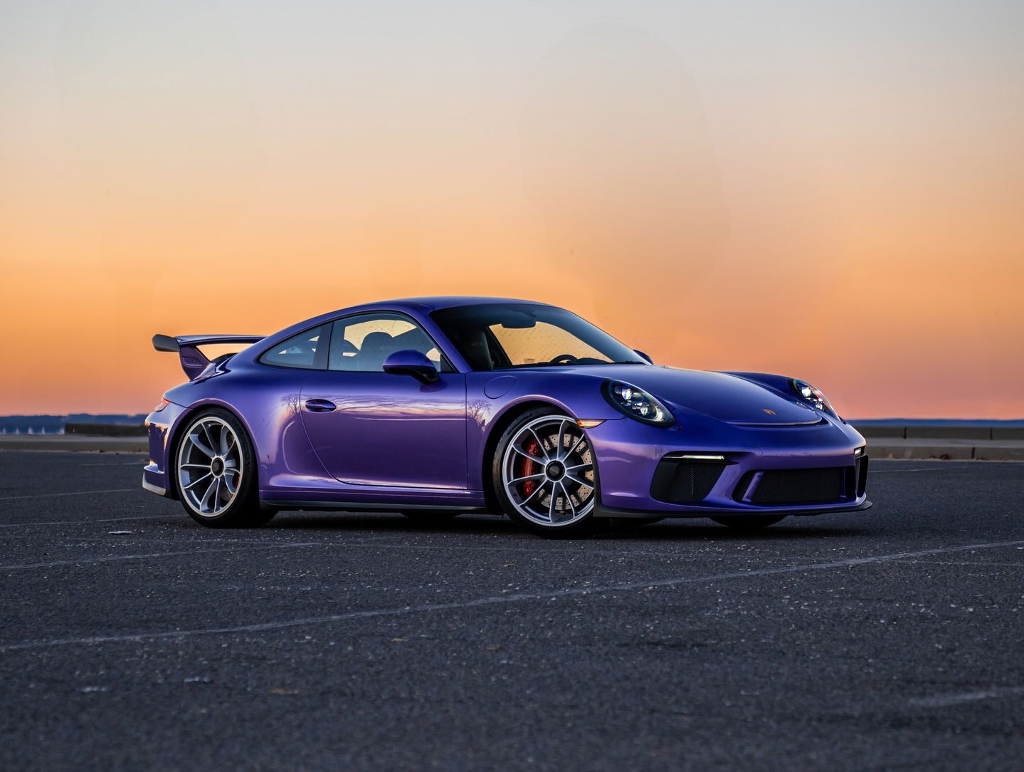 パープルローズ Porsche 991.2 GT3 2018 - elferspot.com - Marketplace for Porsche