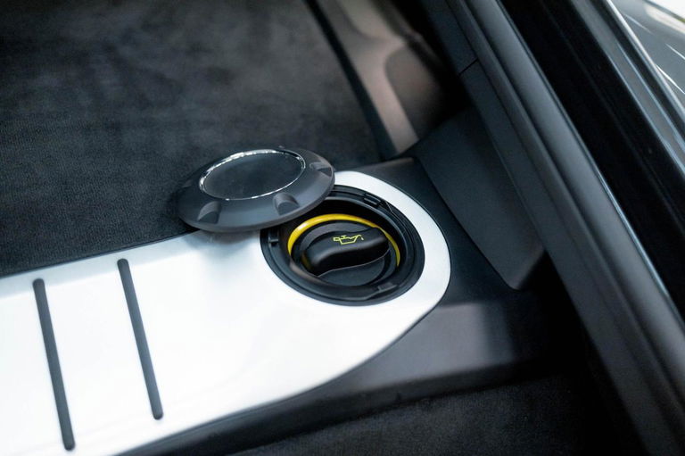 Porsche 981 Cayman GT4