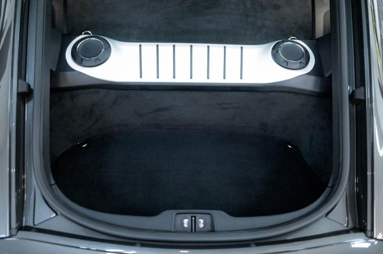 Porsche 981 Cayman GT4