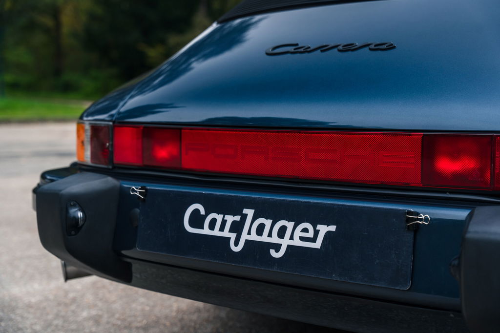 Porsche 911 Carrera 3.2