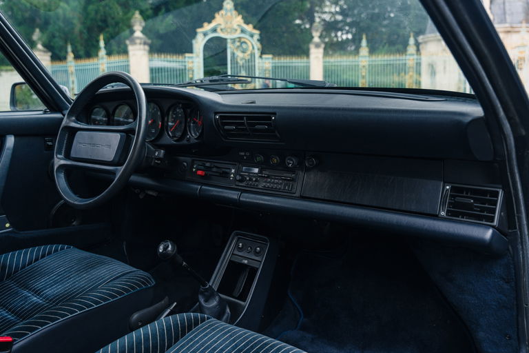 Porsche 911 Carrera 3.2