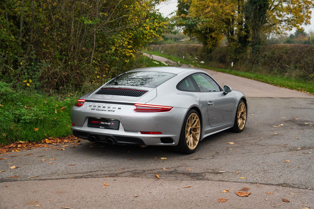 Porsche 991.2 Carrera GTS