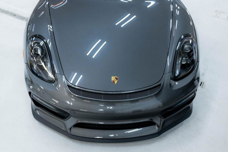 Porsche 981 Cayman GT4