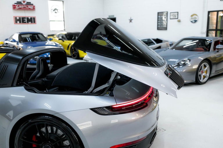 Porsche 992 Targa 4 GTS