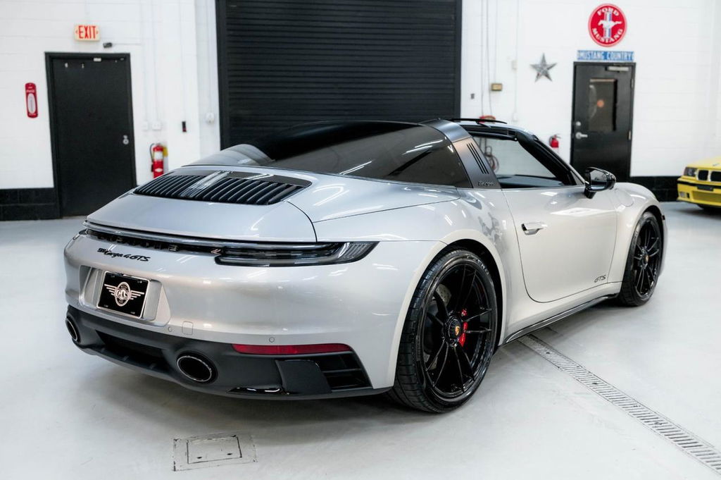Porsche 992 Targa 4 GTS