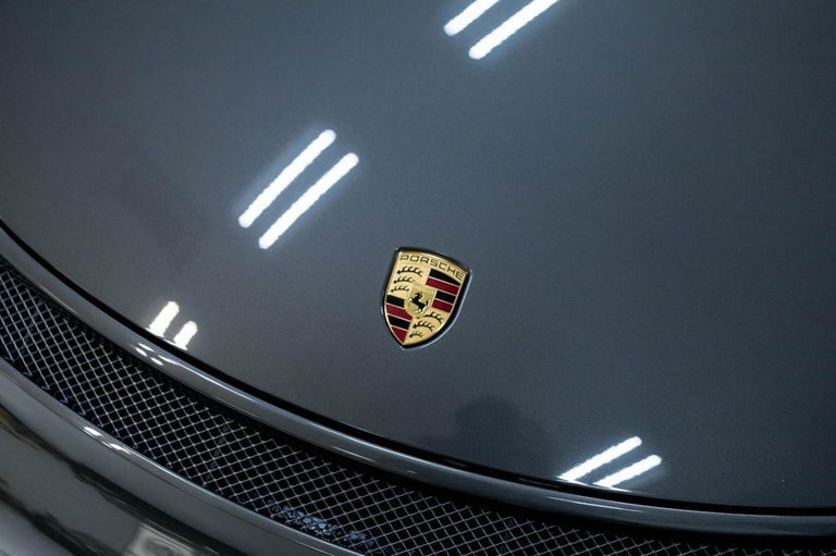 Porsche 981 Cayman GT4