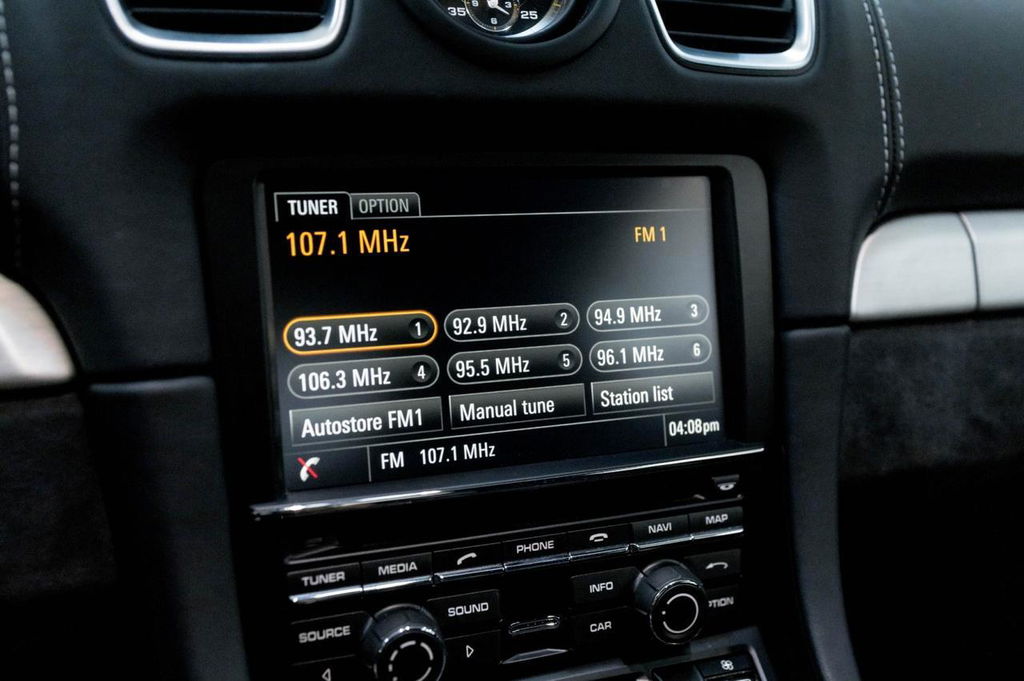 Porsche 981 Cayman GT4