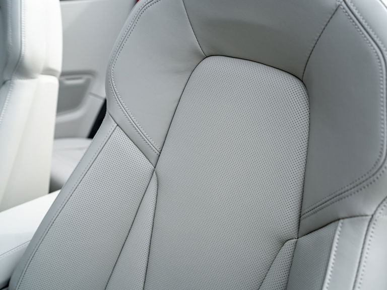 Porsche 992 Carrera GTS