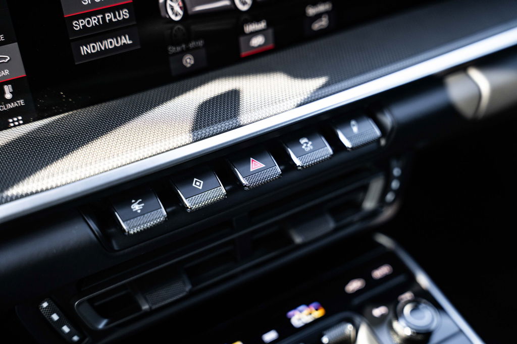 Porsche 992 Carrera 4S