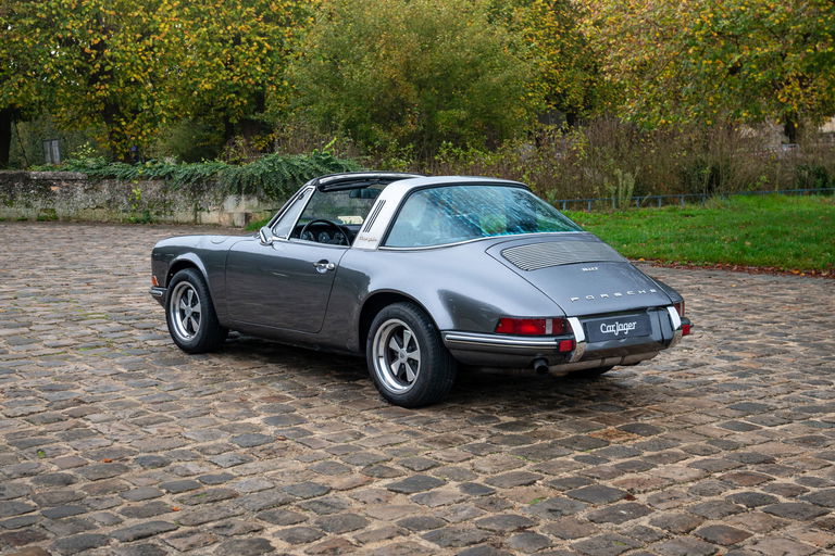Porsche 911 T