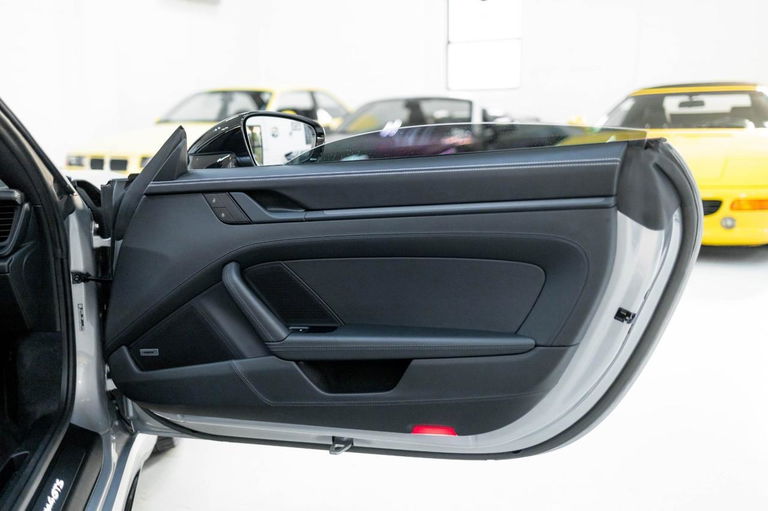 Porsche 992 Targa 4 GTS