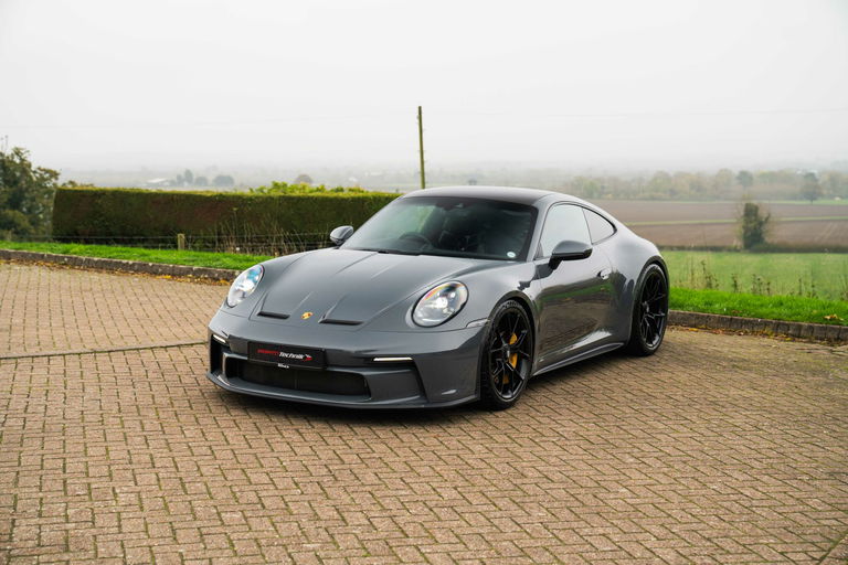 Porsche 992 GT3 Touring
