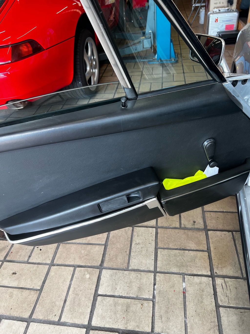 Porsche 911 S (F-Modell)