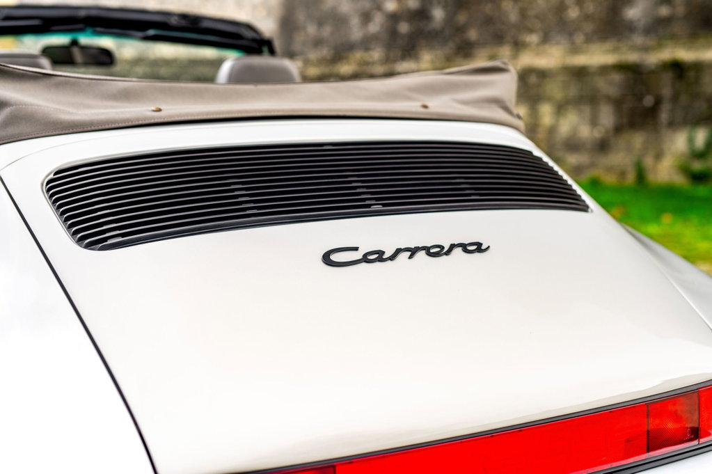 Porsche 911 Carrera 3.2