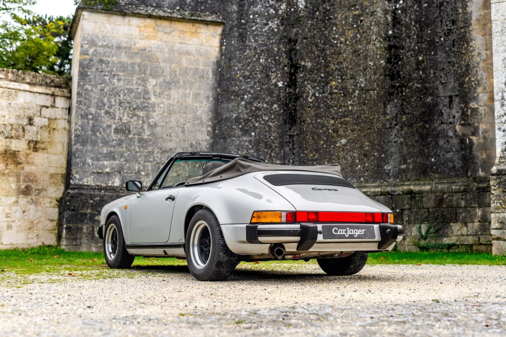 Porsche 911 Carrera 3.2