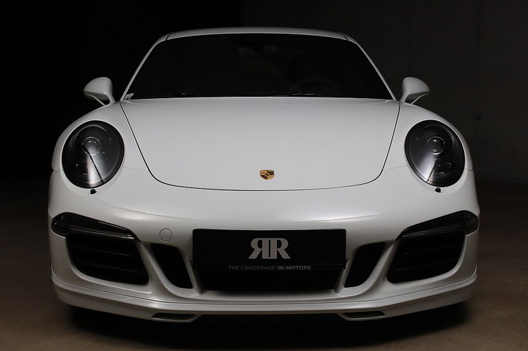 Porsche 991 Carrera GTS