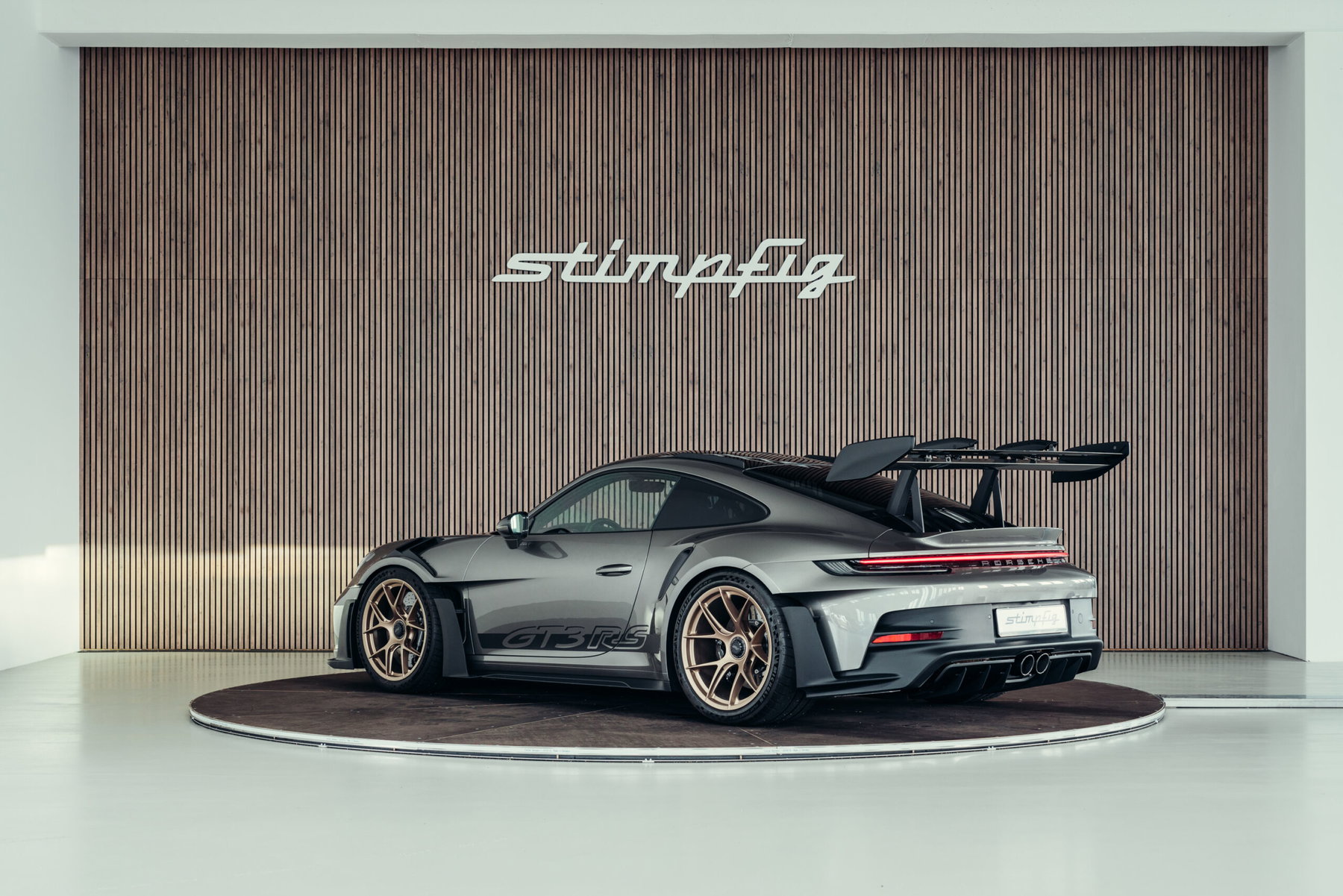 Porsche 992 GT3 RS 2023 - elferspot.com - Marketplace for Porsche