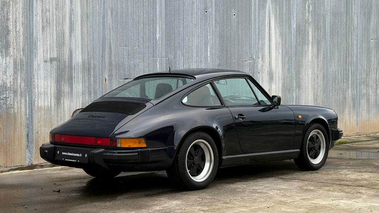 Porsche 911 Carrera 3.2