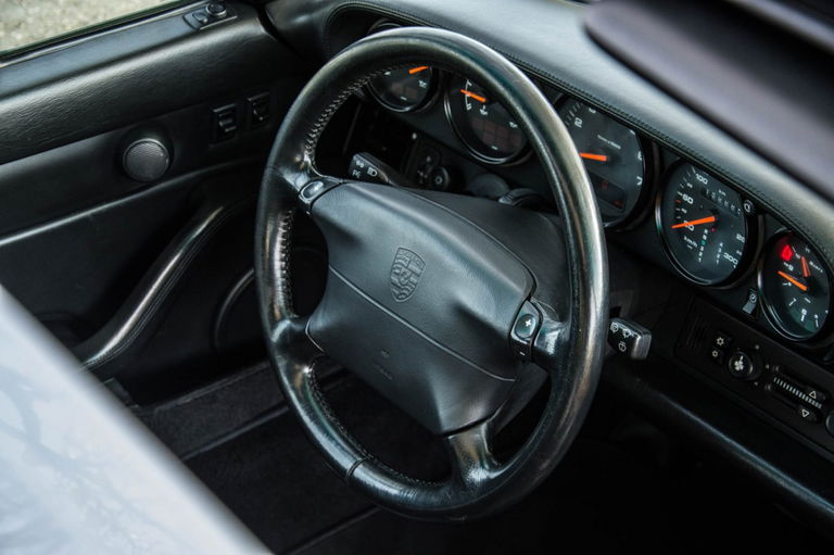 Porsche 993 Carrera