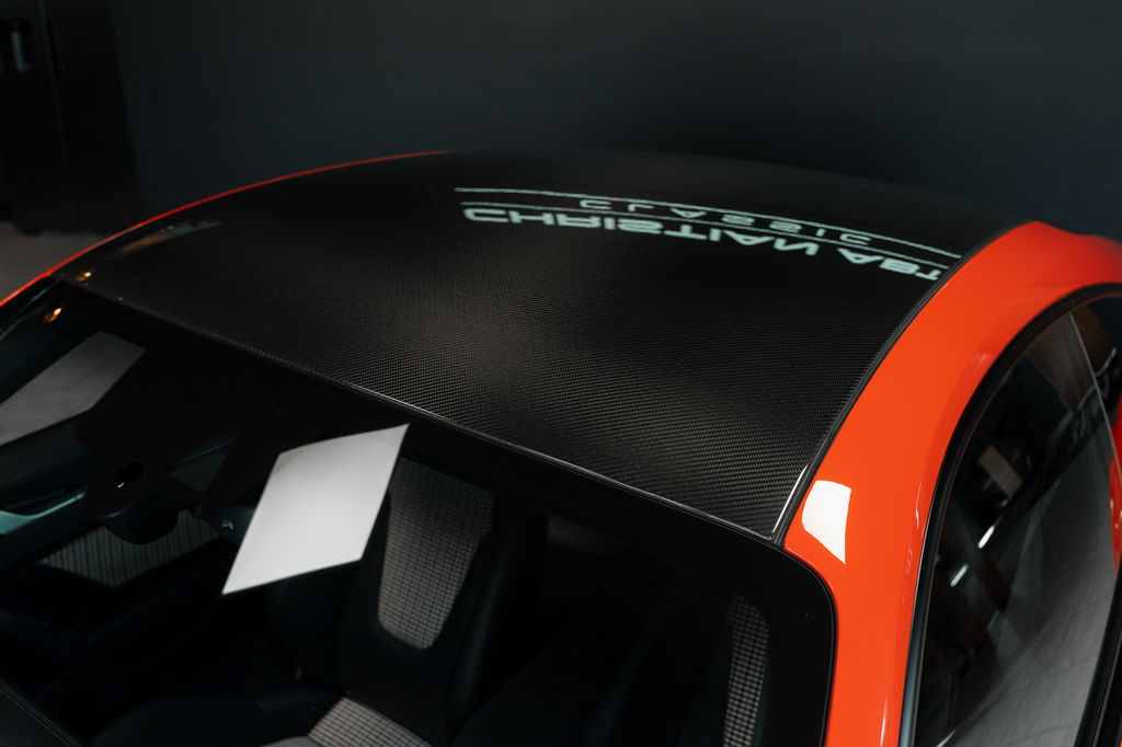 Porsche 992 Carrera 4