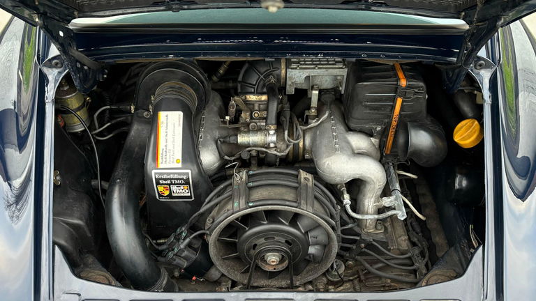 Porsche 911 Carrera 3.2