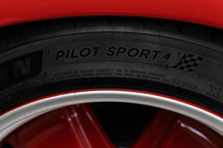 Porsche 911 Turbo 3.3