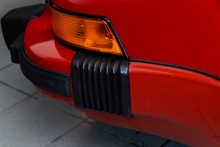 Porsche 911 Turbo 3.3