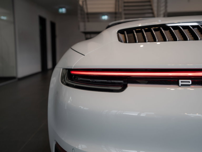 Porsche 992 Carrera 4S