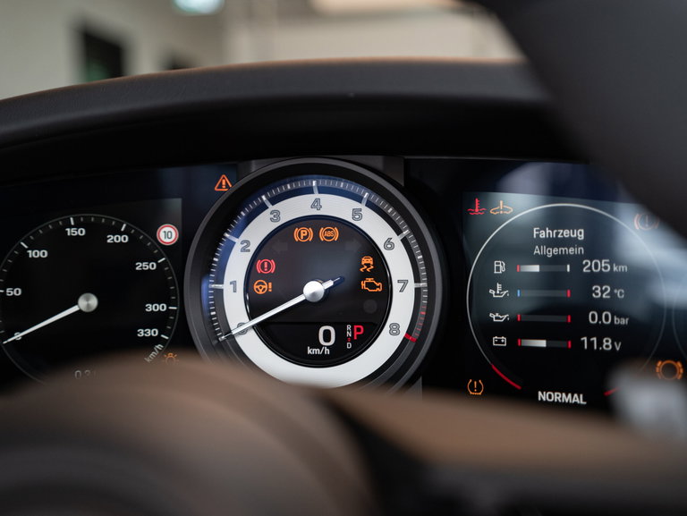 Porsche 992 Carrera 4S