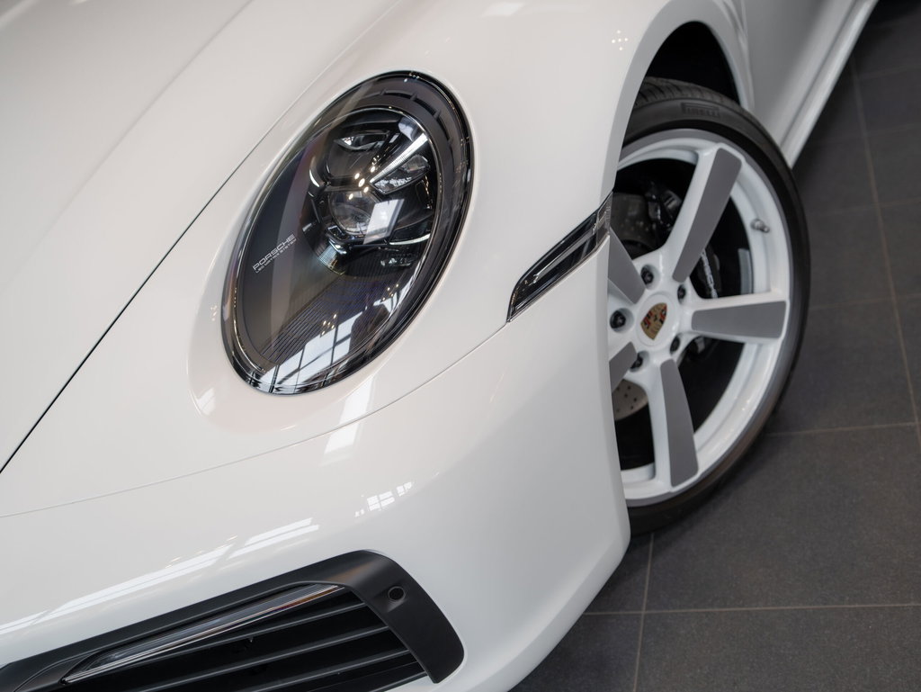 Porsche 992 Carrera 4S