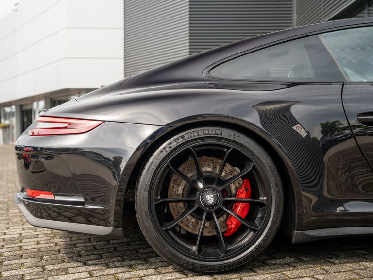 Porsche 991 GT3 Touring